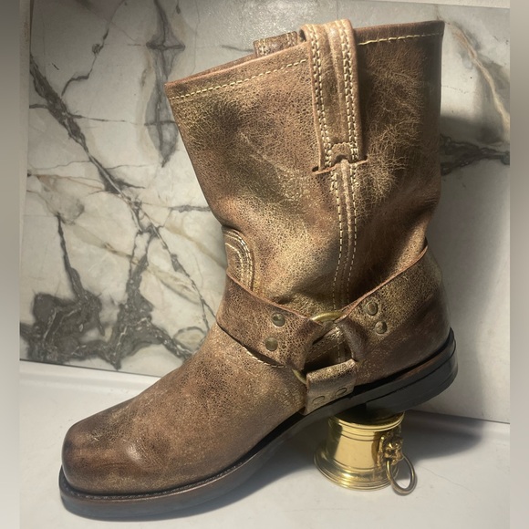 FRYE boots leather made in U.S.A sz 8 M